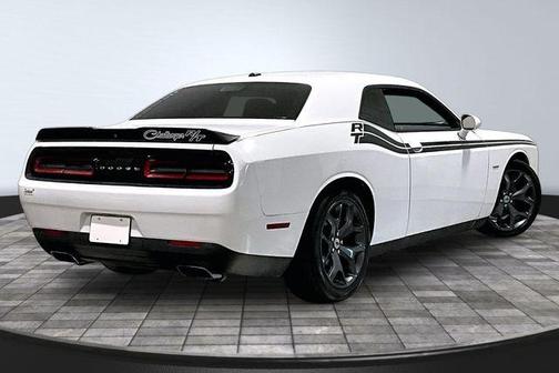 White Knuckle Clearcoat 2019 Dodge Challenger R/T