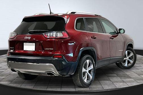 Velvet Red Pearlcoat 2019 Jeep Cherokee Limited