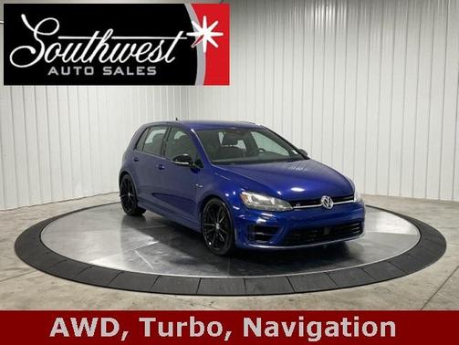 2017 Volkswagen Golf R 4-Door
