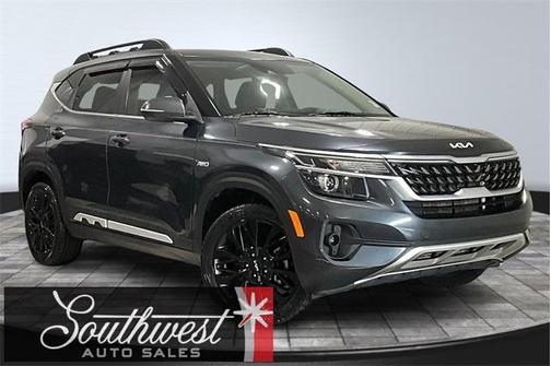 2022 Kia Seltos Nightfall