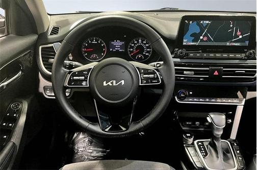 2022 Kia Seltos Nightfall