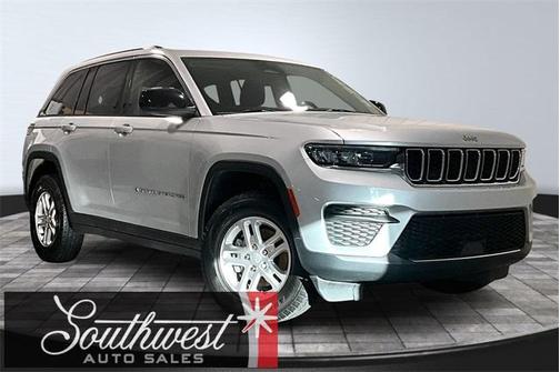 2022 Jeep Grand Cherokee Laredo