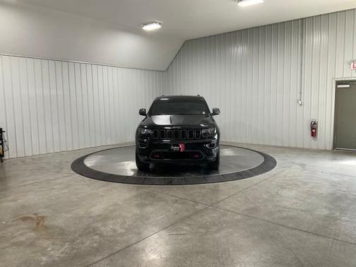 2021 Jeep Grand Cherokee Trailhawk
