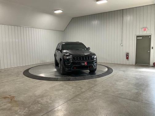 2021 Jeep Grand Cherokee Trailhawk