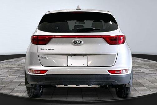 Sparkling Silver 2017 Kia Sportage LX