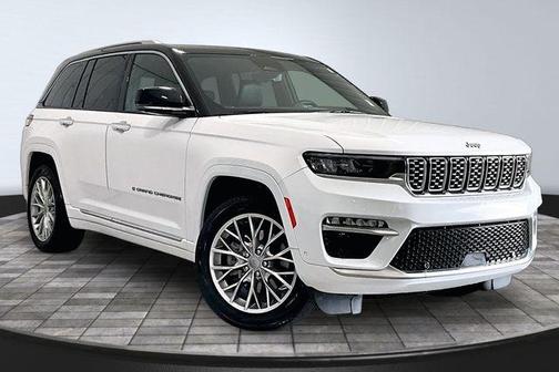 Bright White Clearcoat 2023 Jeep Grand Cherokee 4xe Summit