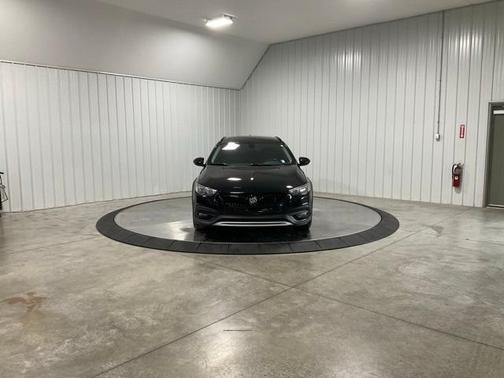 2019 Buick Regal TourX Preferred