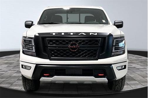 2024 Nissan Titan PRO-4X