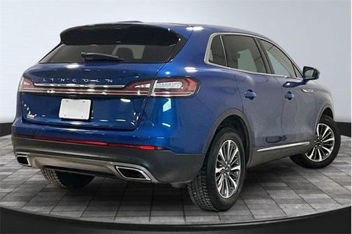 2021 Lincoln Nautilus Reserve