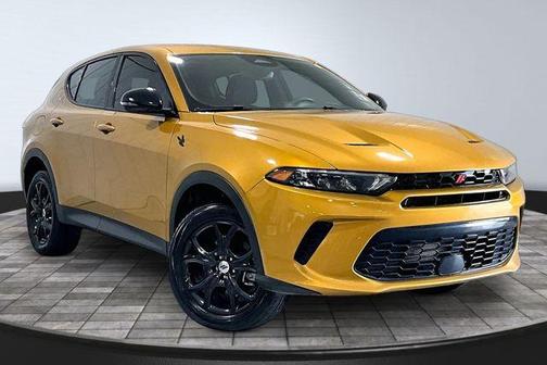 Gold 2024 Dodge Hornet GT