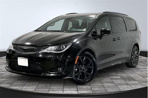 2020 Chrysler Pacifica Touring-L Plus