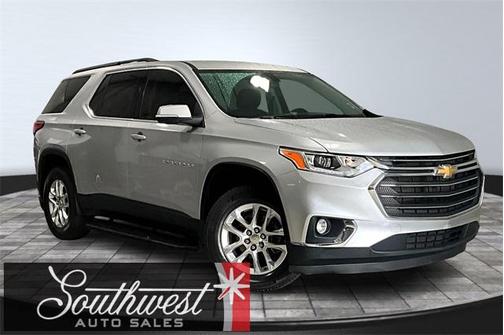 2021 Chevrolet Traverse LT Cloth