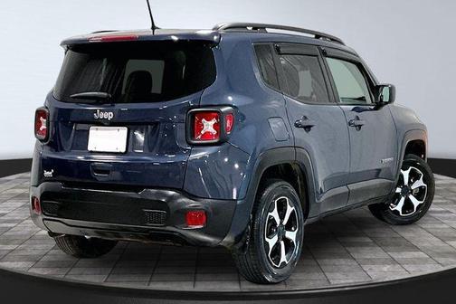 Slate Blue Pearlcoat 2021 Jeep Renegade Latitude