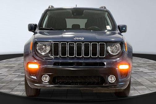 Slate Blue Pearlcoat 2021 Jeep Renegade Latitude