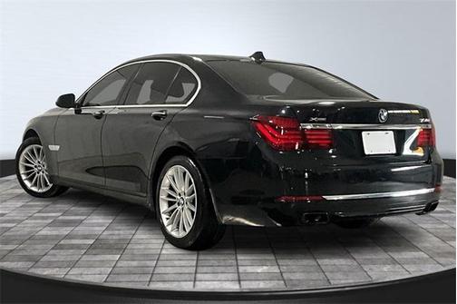 2013 BMW 750 i xDrive