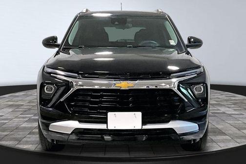 Mosaic Black Metallic 2024 Chevrolet Trailblazer LT