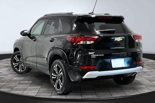 Mosaic Black Metallic 2024 Chevrolet Trailblazer LT