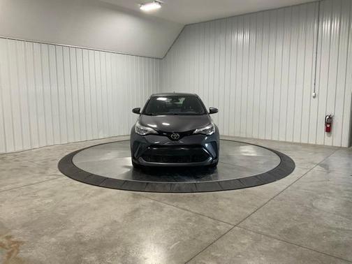 2021 Toyota C-HR XLE