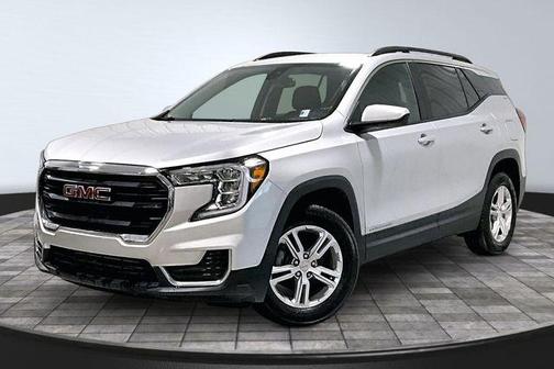 Quicksilver Metallic 2022 GMC Terrain SLE
