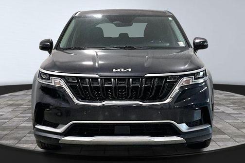 Metal 2022 Kia Carnival EX