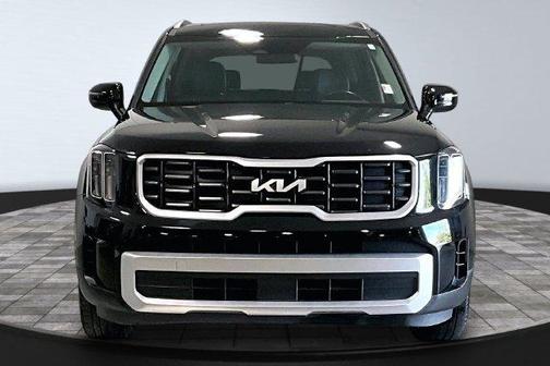 Ebony Black 2024 Kia Telluride S
