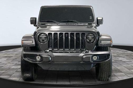 Granite Crystal Clearcoat Metallic 2021 Jeep Wrangler Unlimited Sahara Altitude