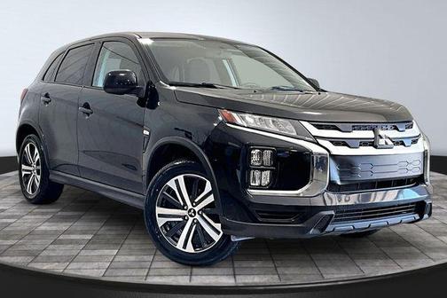 Black 2020 Mitsubishi Outlander Sport 2.0 ES