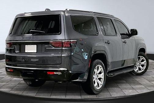 Metallic 2022 Jeep Wagoneer Series II