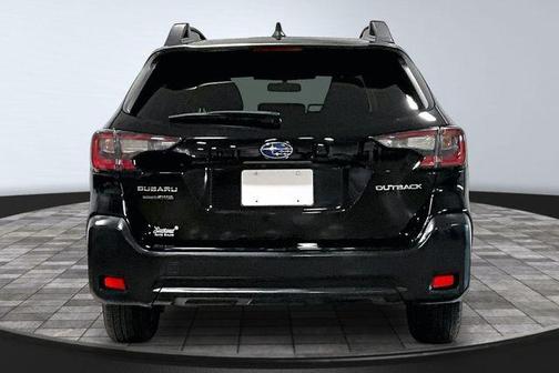 Crystal Black Silica 2024 Subaru Outback Premium