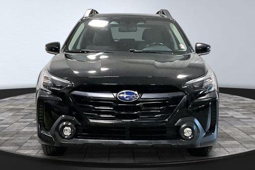 Crystal Black Silica 2024 Subaru Outback Premium