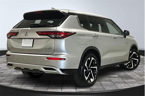2023 Mitsubishi Outlander PHEV