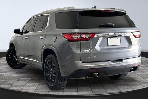 Satin Steel Metallic 2019 Chevrolet Traverse Premier