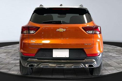 Vivid Orange Metallic 2023 Chevrolet Trailblazer ACTIV