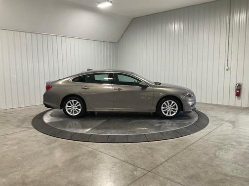 2017 Chevrolet Malibu 1LT