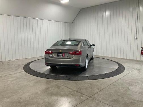2017 Chevrolet Malibu 1LT