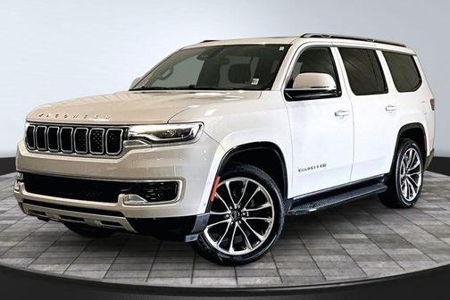 Luxury White Pearlcoat 2022 Jeep Wagoneer Series II