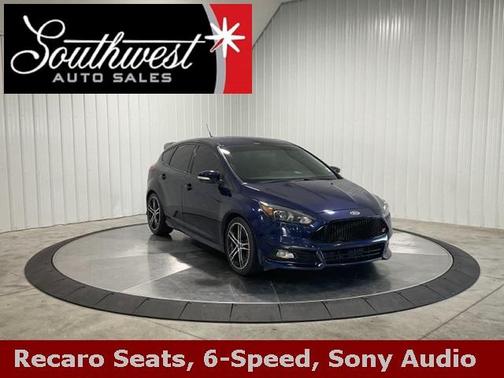 2017 Ford Focus ST Base