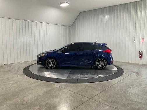 2017 Ford Focus ST Base