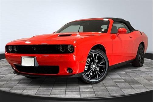 2022 Dodge Challenger SXT