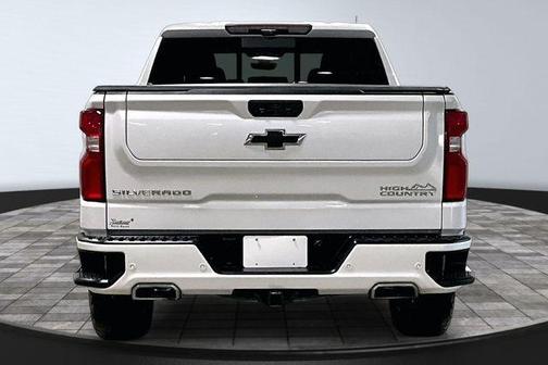 Iridescent Pearl Tricoat 2022 Chevrolet Silverado 1500 Limited High Country