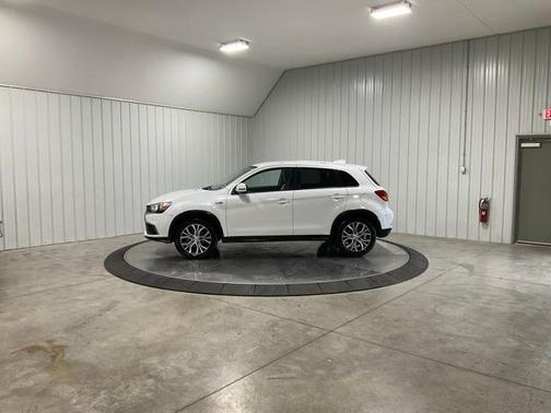 2018 Mitsubishi Outlander Sport 2.0 ES