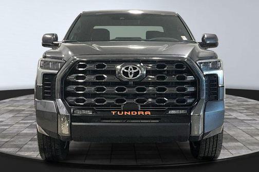 2023 Toyota Tundra Hybrid Platinum