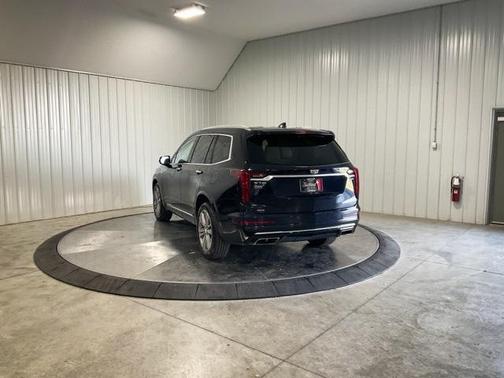 2022 Cadillac XT6 Premium Luxury AWD