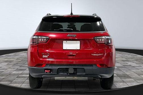 Redline Pearlcoat 2018 Jeep Compass Trailhawk