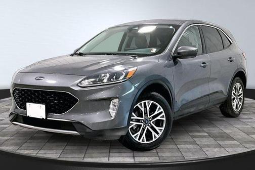 Gray Metallic 2022 Ford Escape SEL