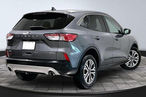 Gray Metallic 2022 Ford Escape SEL