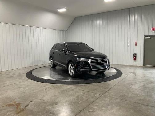 2019 Audi Q7 55 Prestige