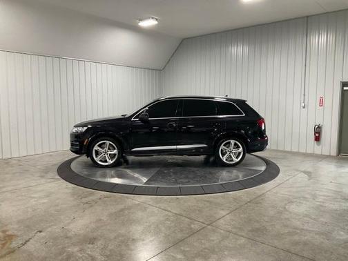 2019 Audi Q7 55 Prestige