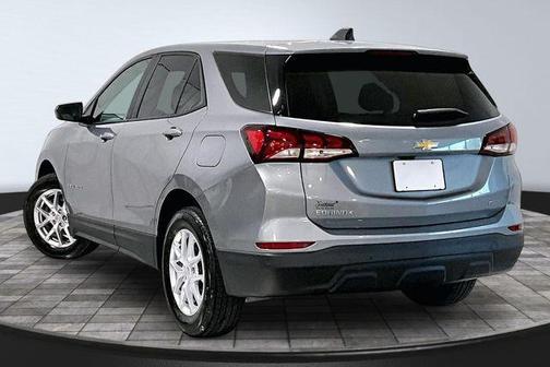 Sterling Gray Metallic 2024 Chevrolet Equinox LS