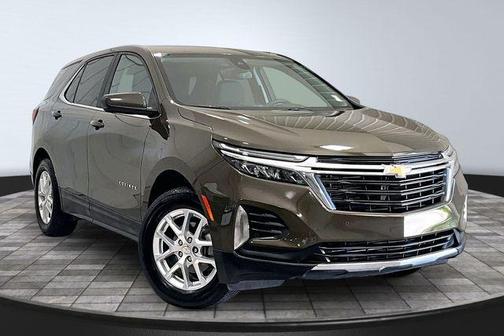 Harvest Gold / Bronze 2024 Chevrolet Equinox LT